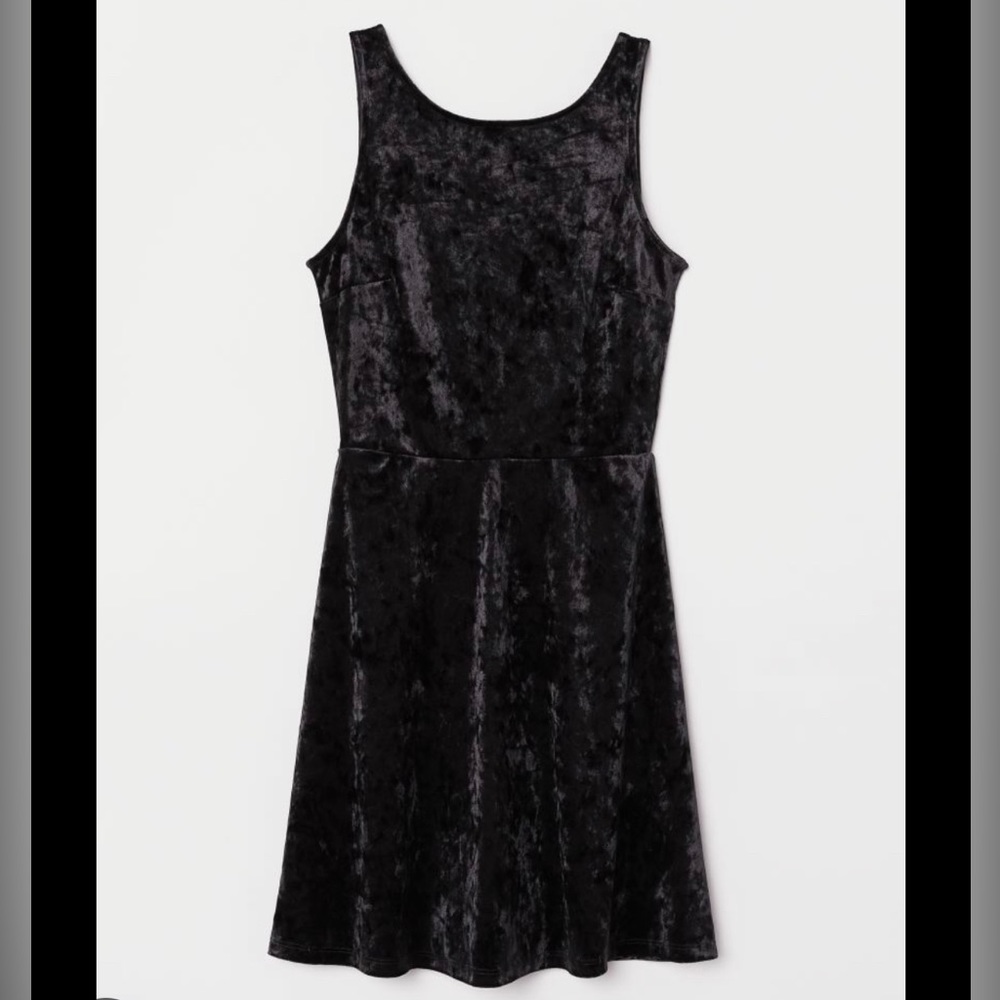 Black velvet dress from H&M
